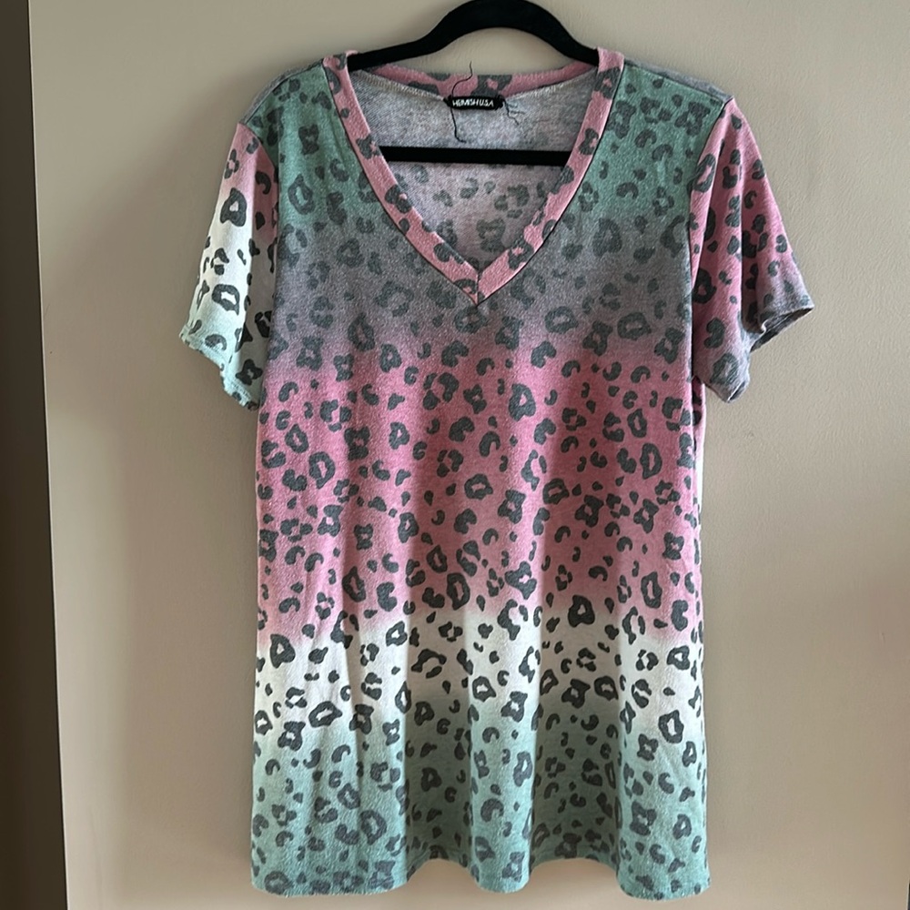 Leopard print top